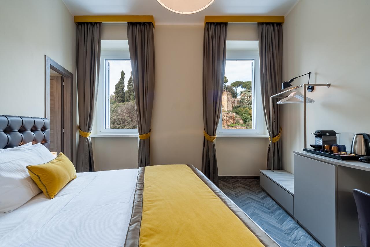 Foro Romano Luxury Suites Exterior photo