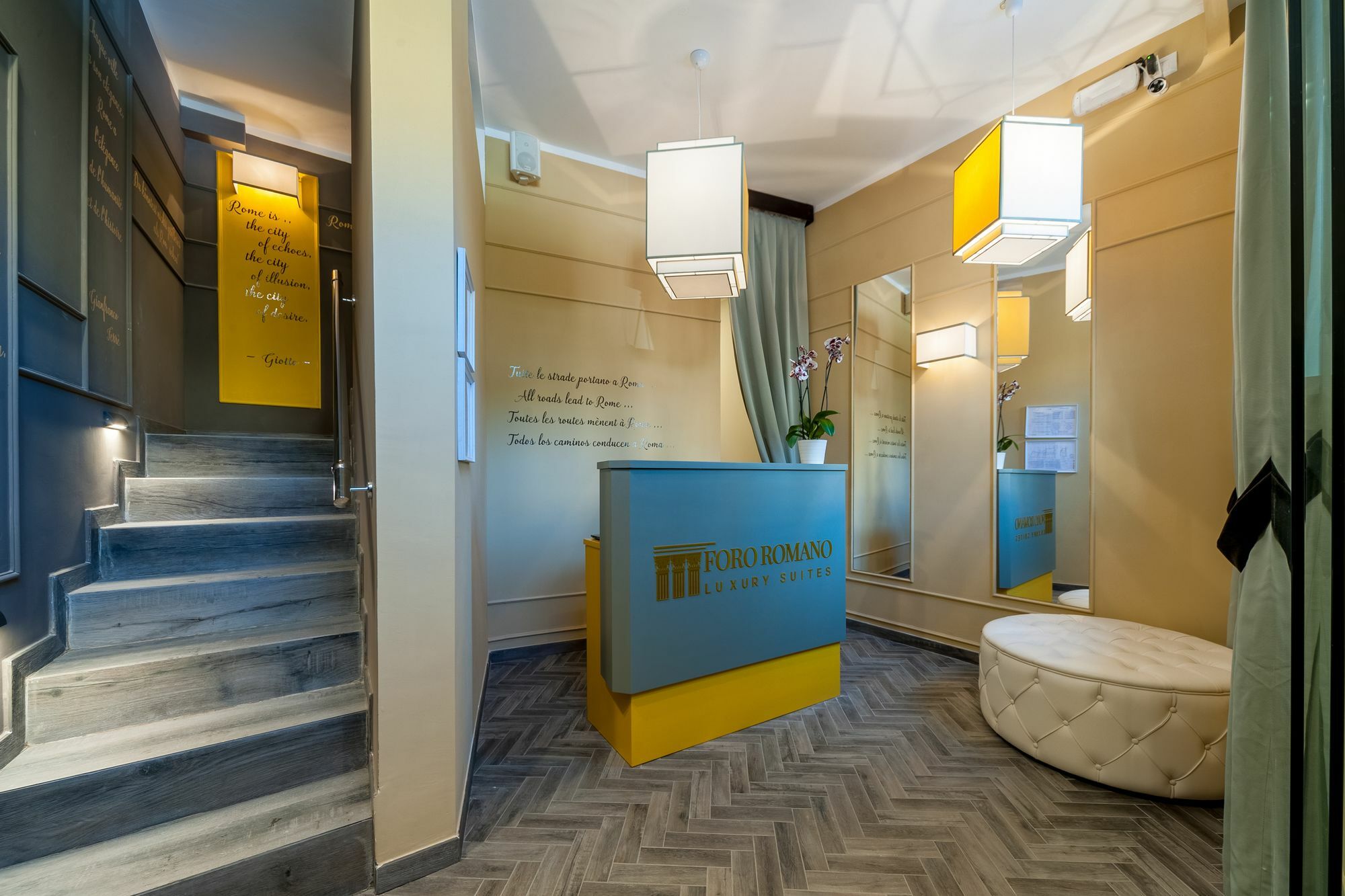 Foro Romano Luxury Suites Exterior photo