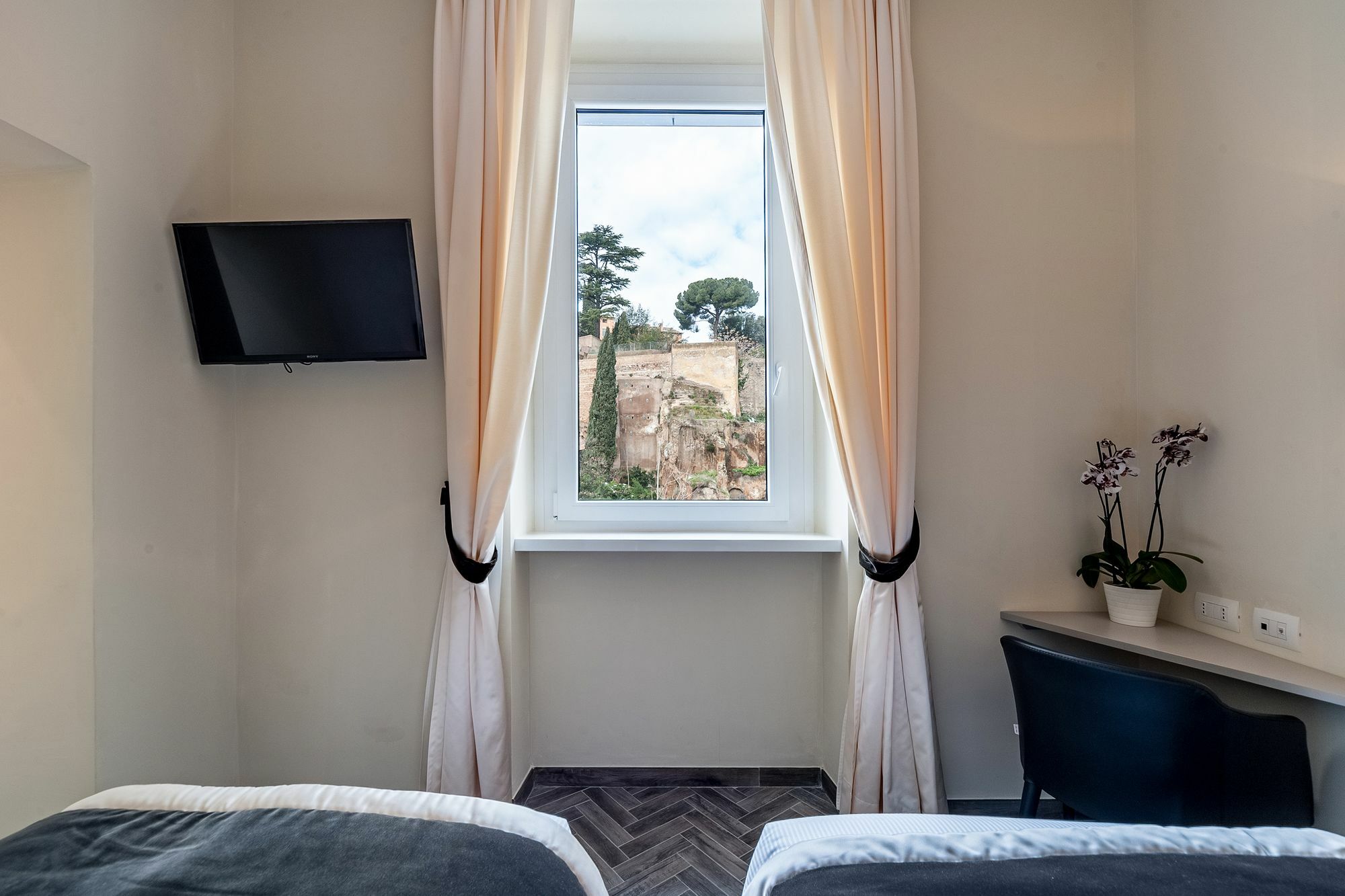 Foro Romano Luxury Suites Exterior photo